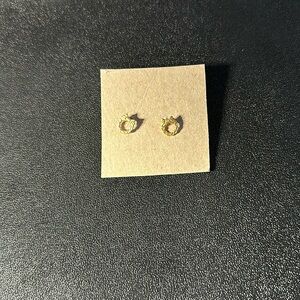 Gold wreath earrings